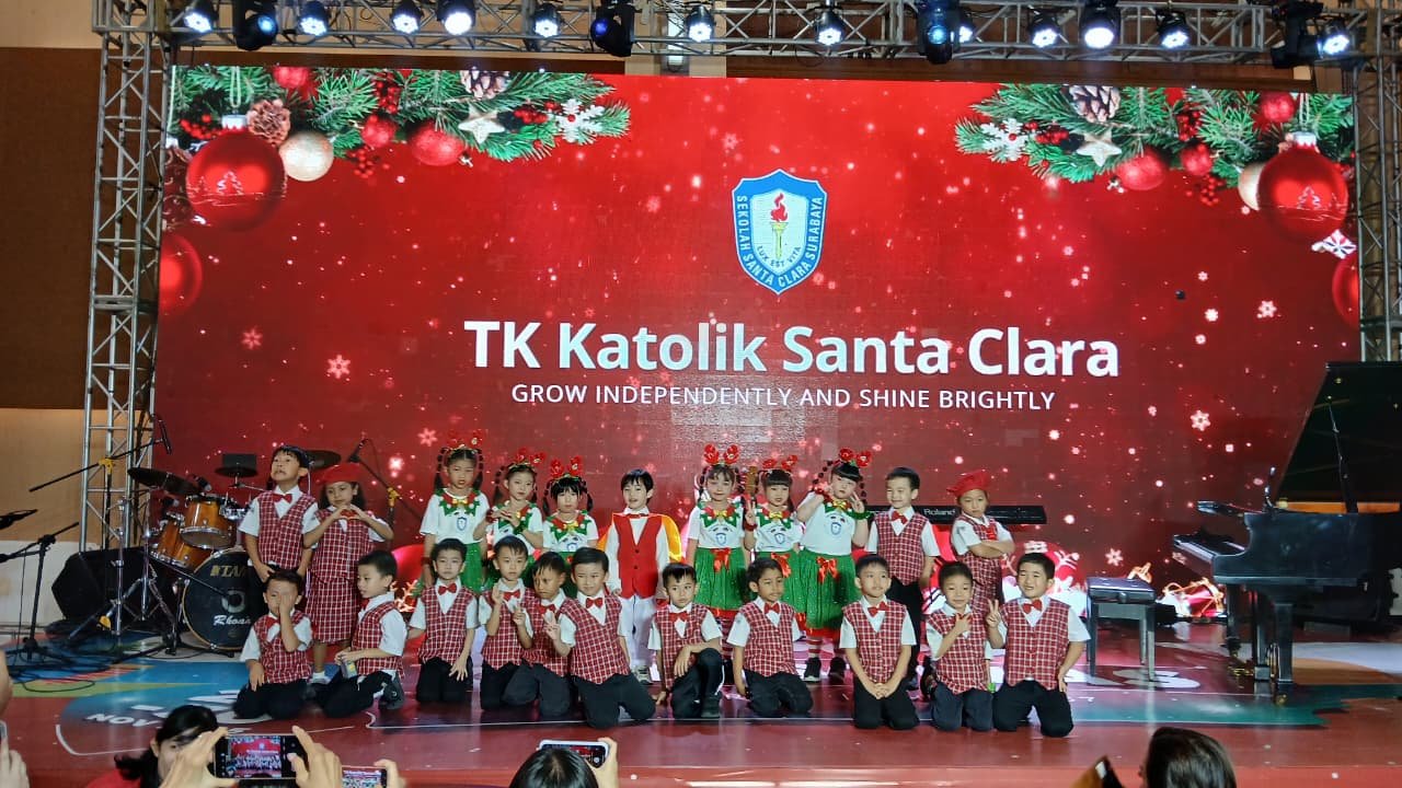 🎄 Keceriaan Penuh Semangat Natal Anak-Anak TK Santa Clara di KepoMart Galaxy Mall